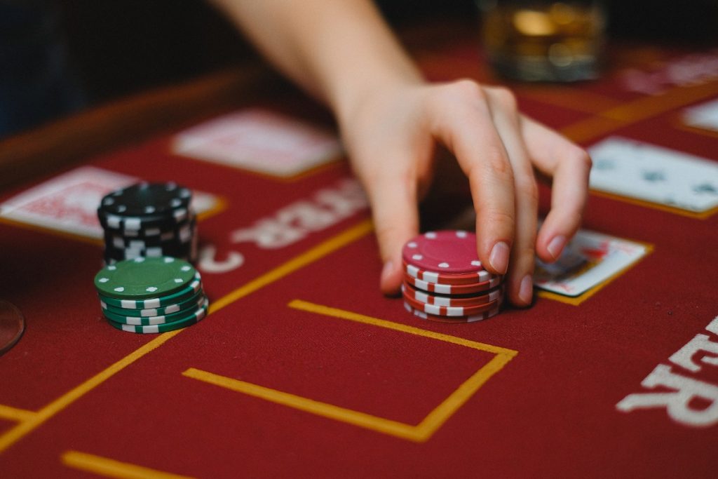 Interactive Dealer Experiences Elevating Modern Live Casino Entertainment